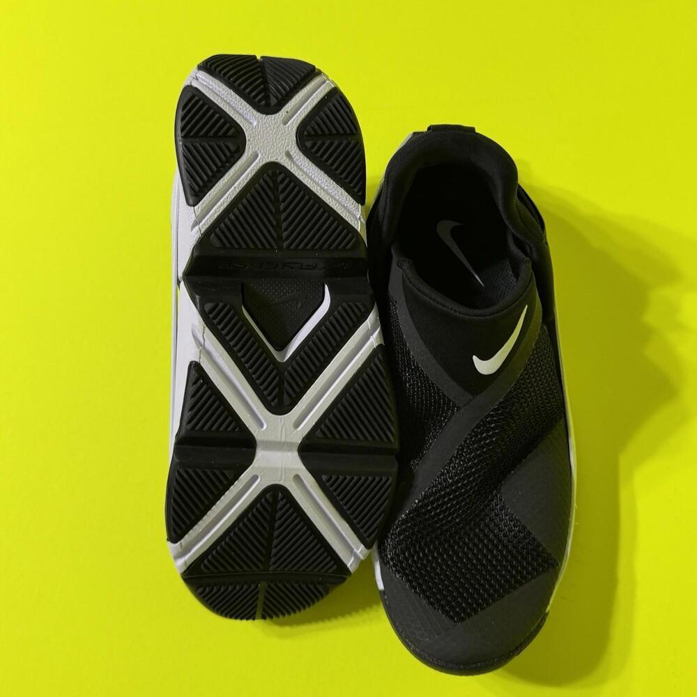 Nike Go Flyease Black White DR5540-002 Easy On/Off Slip Women’s Size 9 - Picture 6 of 7